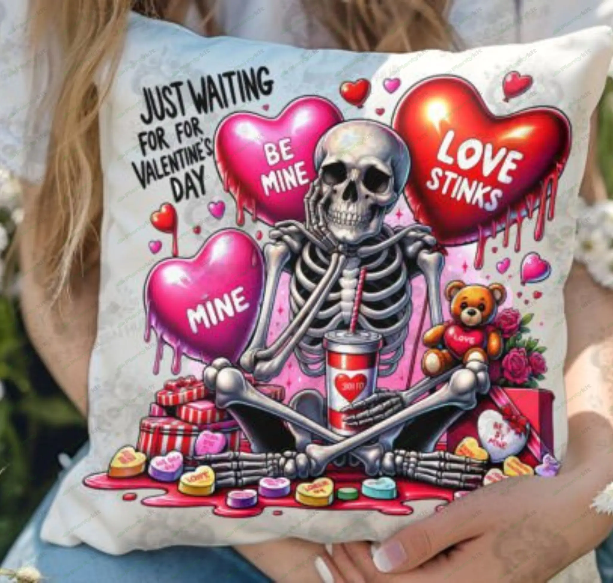 Valentine's Day Skeleton